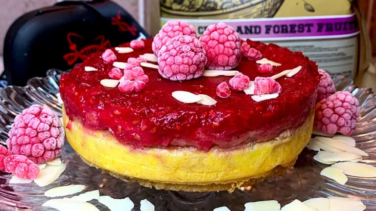 New-York-Raspberry-Cheesecake